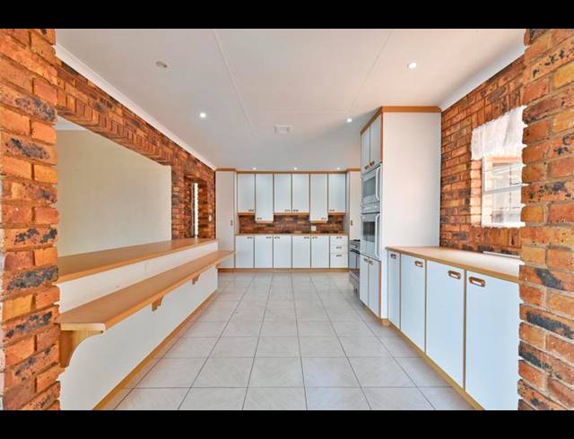 3 BEDROOM HOUSE FOR SALE IN GLENVISTA